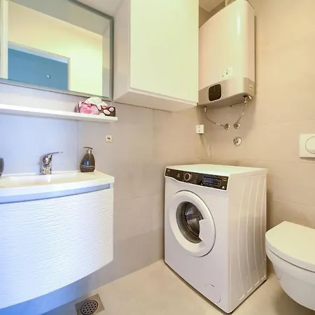 Crystal Aura Apartment