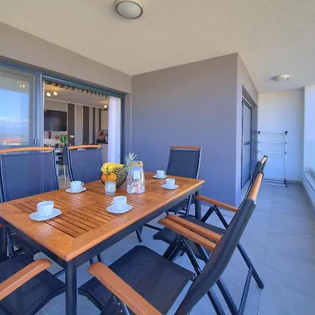 Crystal Aura Apartment Malinska