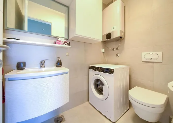 Crystal Aura Apartament