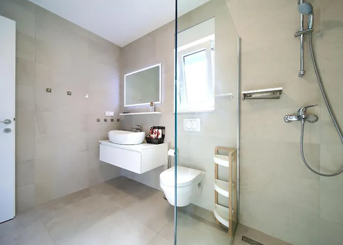 Apartament Crystal Aura
