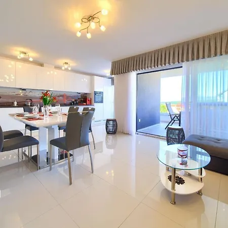 Crystal Aura Apartmán Malinska